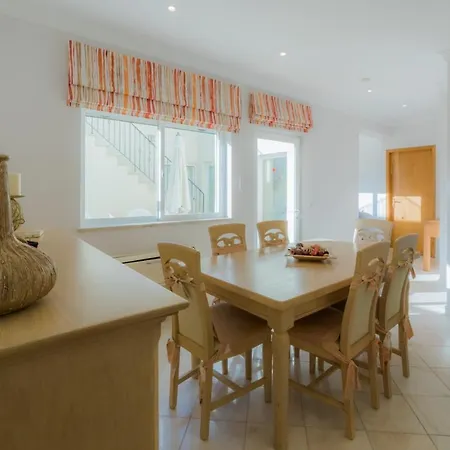 29 By Garvetur Vale do Lobo